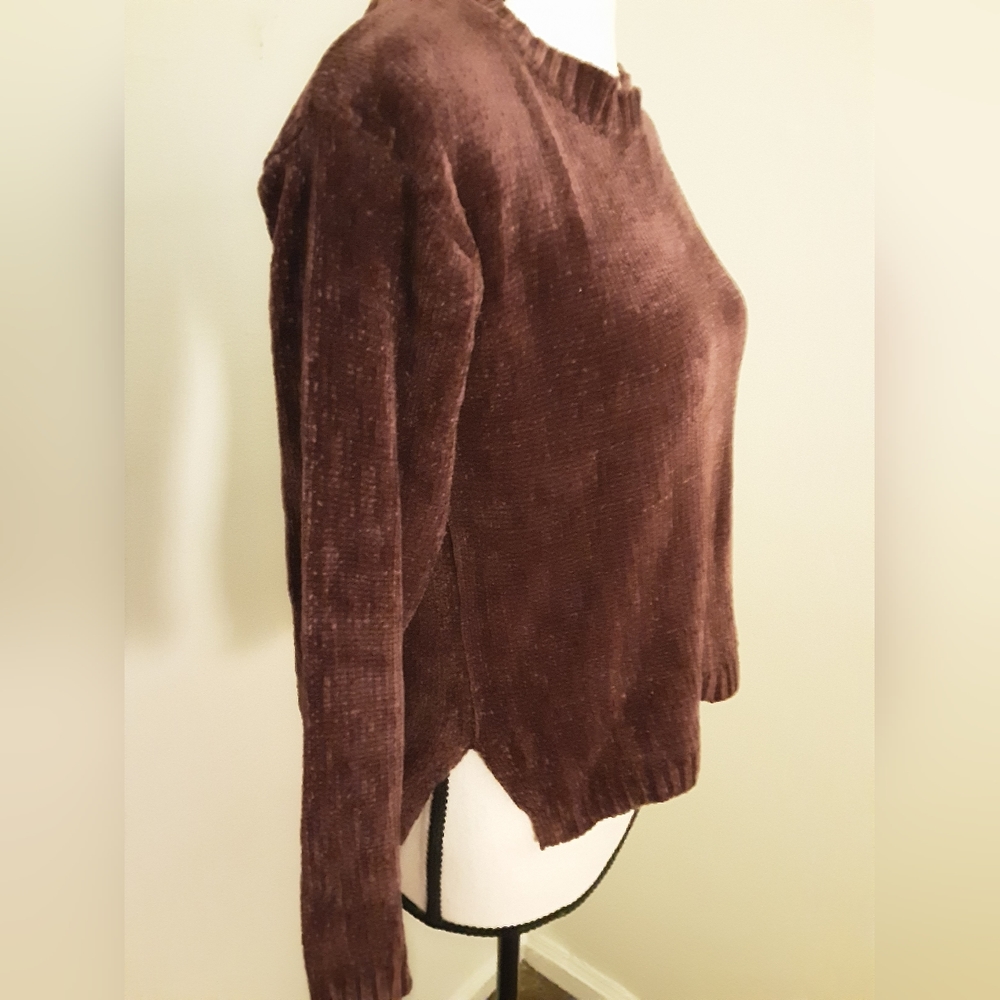 Crushed Velvety Sweater - Picture 5 of 7